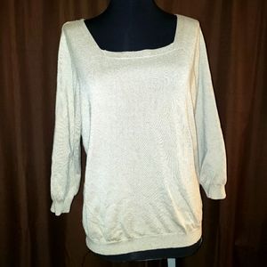 Women's Joseph A Banks sweater. Size: Large
